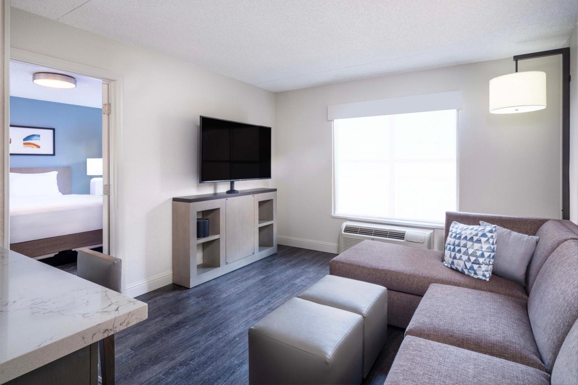Hyatt House Colorado Springs Airport Hotel Ngoại thất bức ảnh